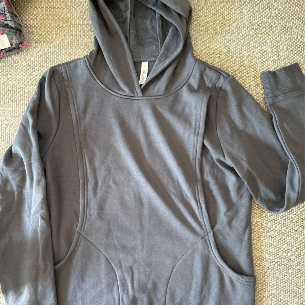 Latched Mama Heavy Hoodie in Stormy Grey